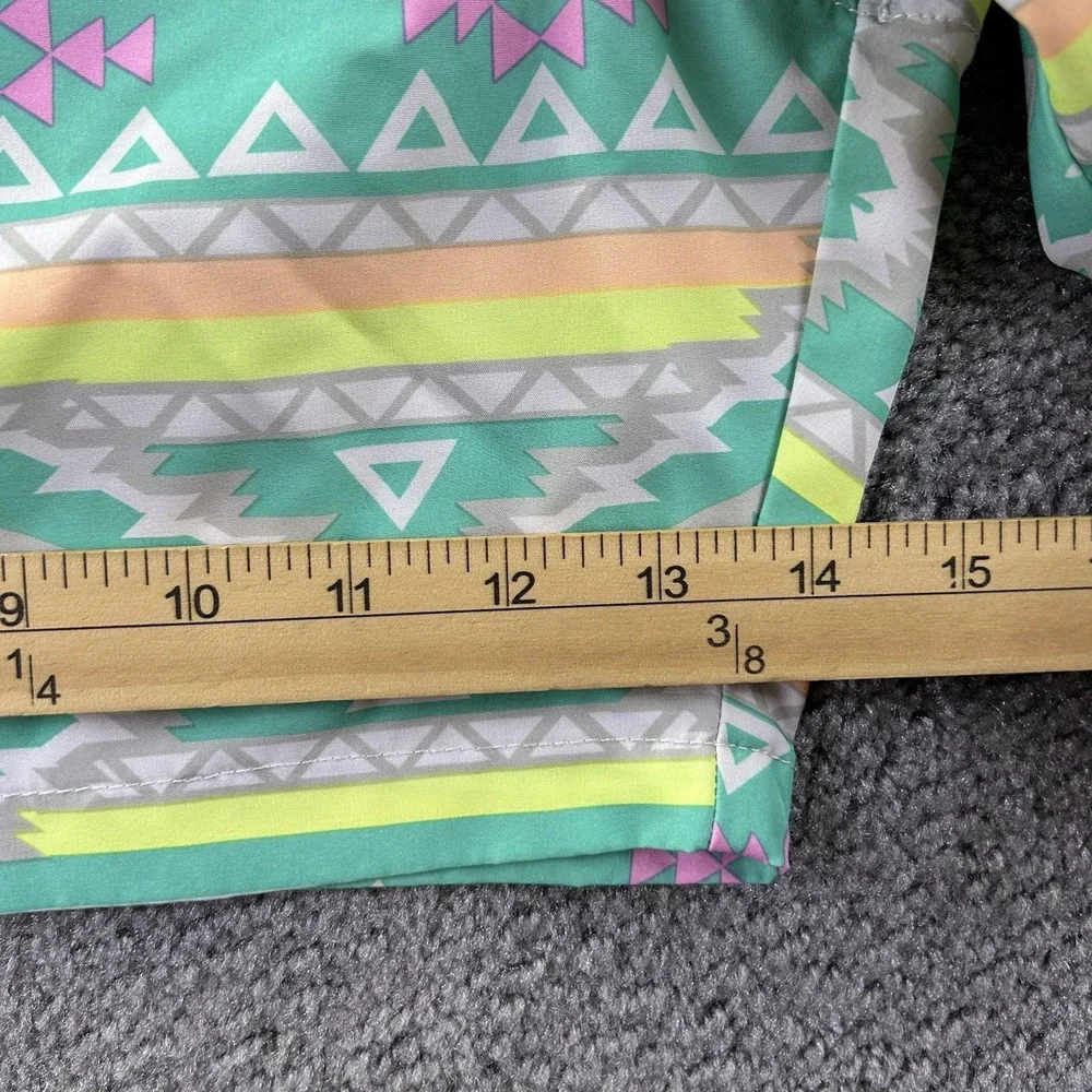 Chubbies Mens 2XL En Fuegos Aztec 5.5 Inseam Swim Trunks Geometric Print